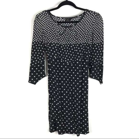 Topshop Dresses & Skirts - Kate Moss Topshop Graduated Daisy Print Dress